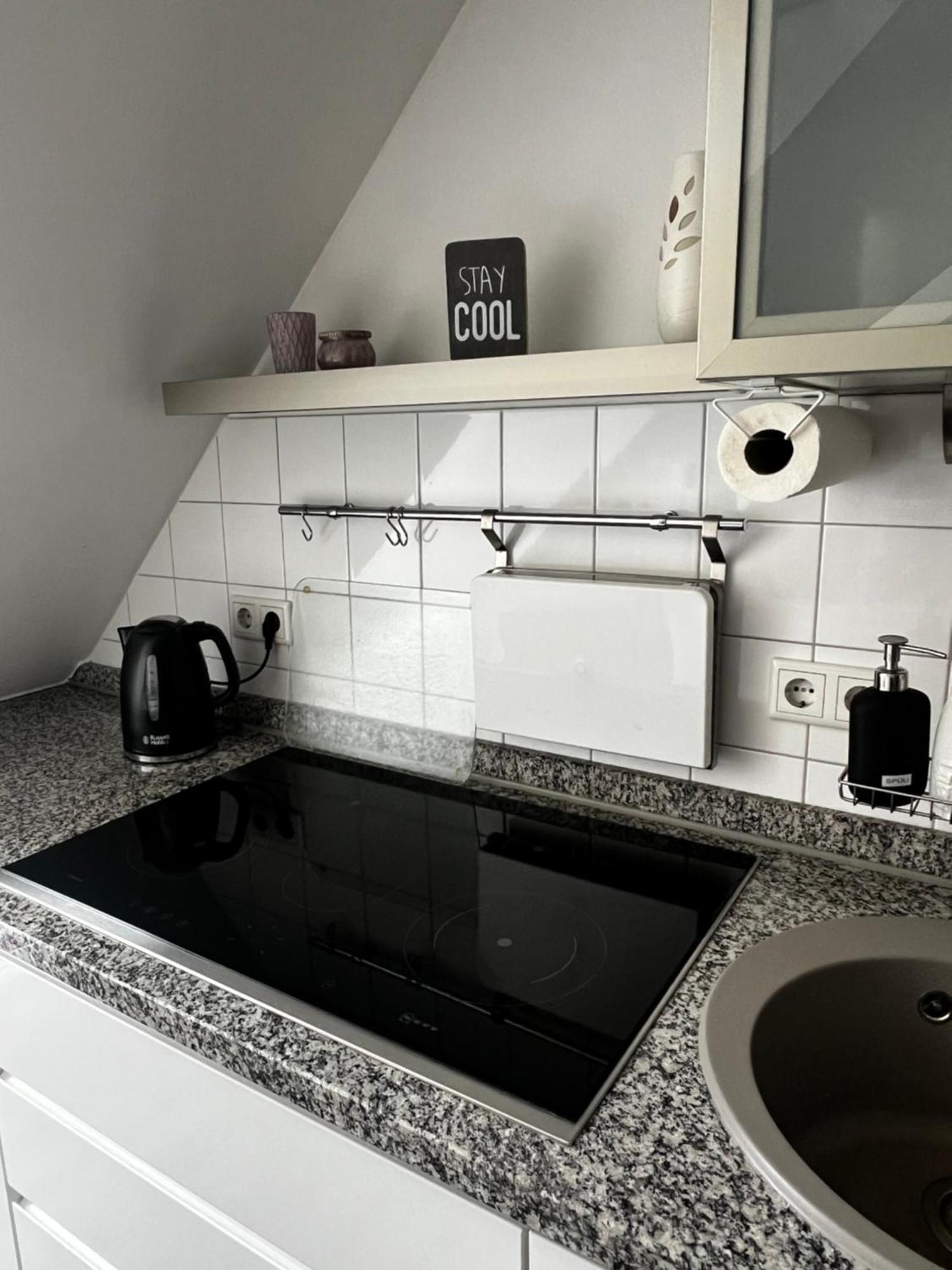 Moderne Galeriewohnung Mit Balkon Und Stellplatz Am Wenigemarkt * Erfurt