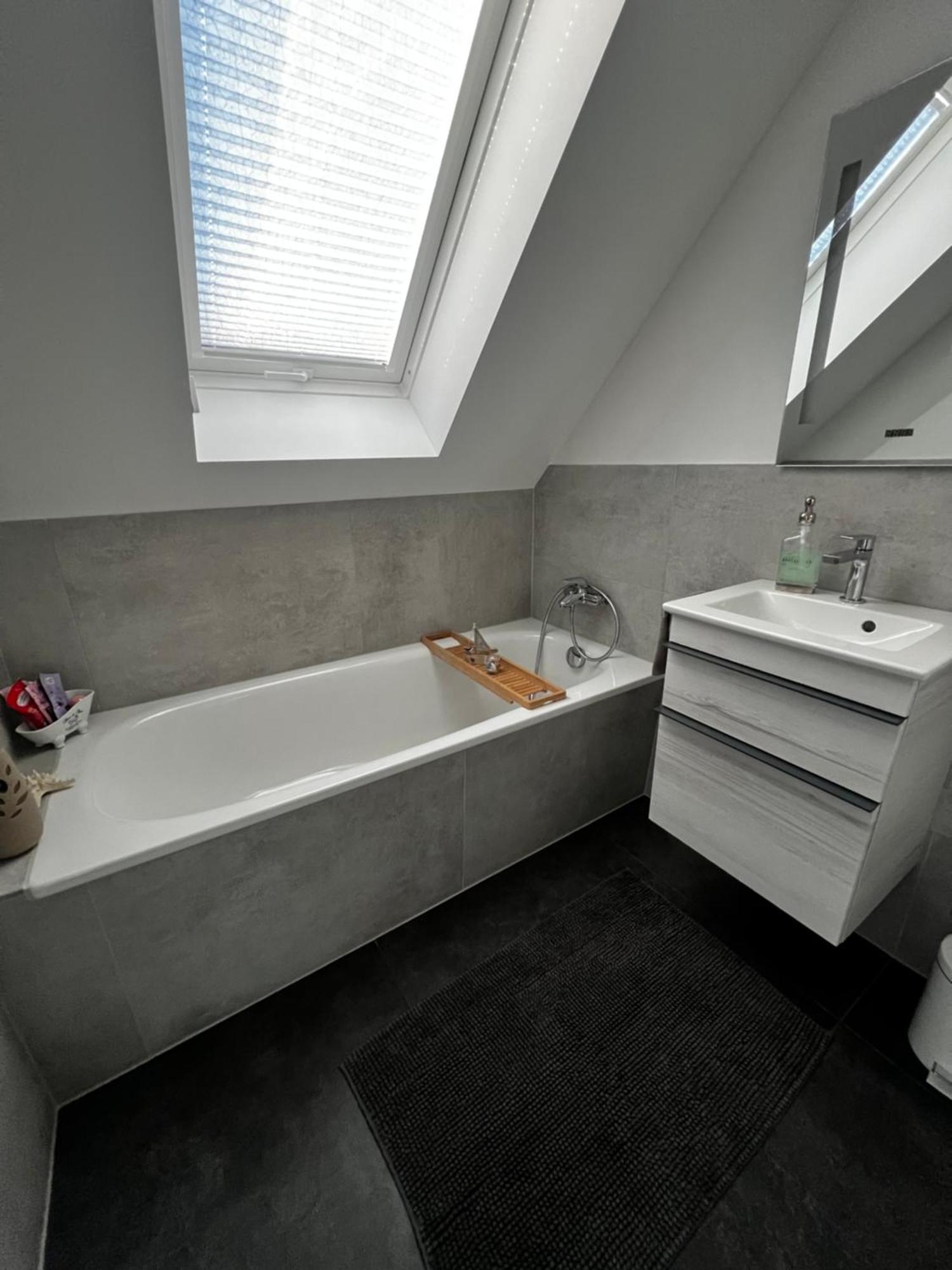 Moderne Galeriewohnung Mit Balkon Und Stellplatz Am Wenigemarkt Apartment